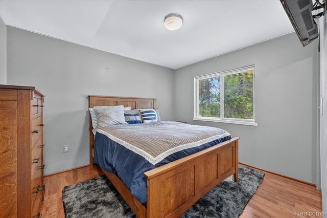 4341 Cornith Drive, Orion Charter Township, MI 48359