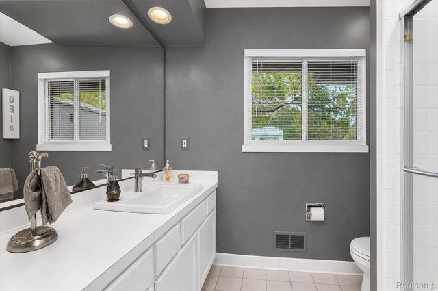 4341 Cornith Drive, Orion Charter Township, MI 48359