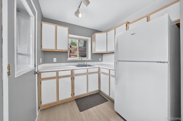 4341 Cornith Drive, Orion Charter Township, MI 48359