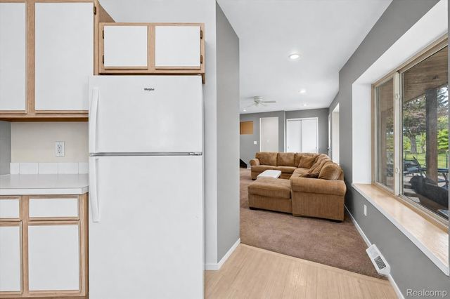 4341 Cornith Drive, Orion Charter Township, MI 48359