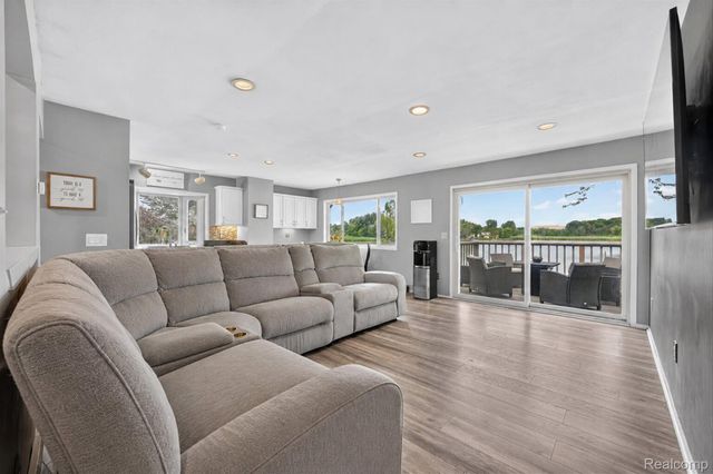 4341 Cornith Drive, Orion Charter Township, MI 48359