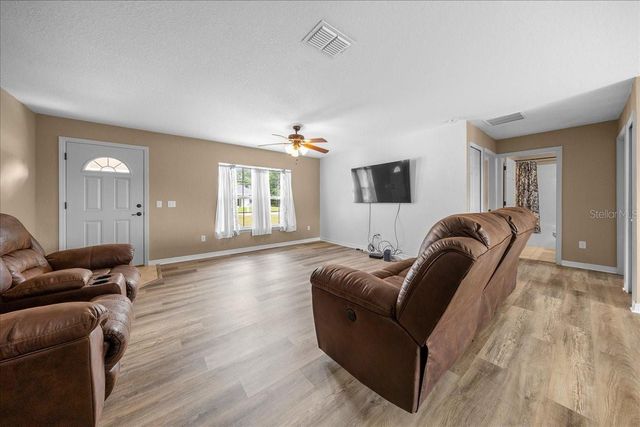 176 JUNIPER LOOP CIRCLE, Ocala, FL 34480