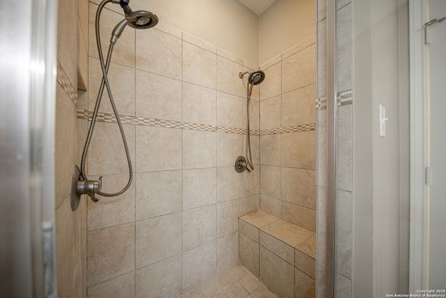 21503 Promontory Cir, San Antonio, TX 78258