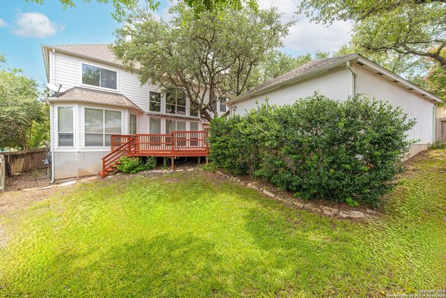21503 Promontory Cir, San Antonio, TX 78258