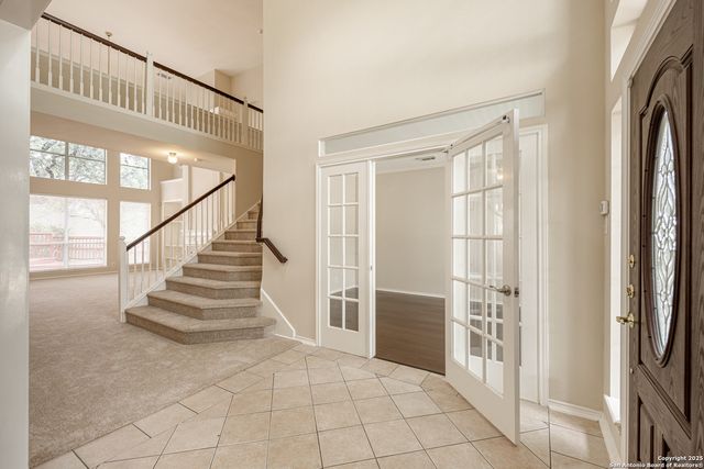 21503 Promontory Cir, San Antonio, TX 78258