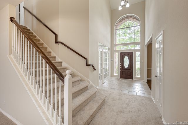 21503 Promontory Cir, San Antonio, TX 78258