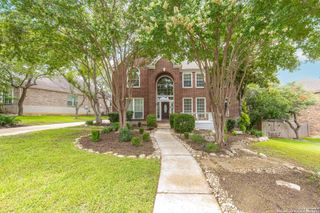 21503 Promontory Cir, San Antonio, TX 78258