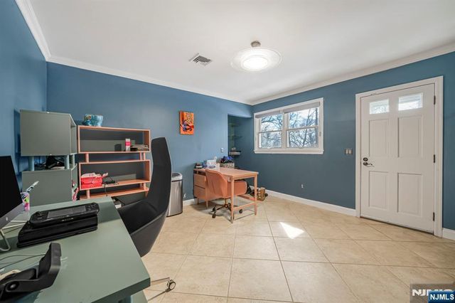 72 Stony Brook Road, Montville Township, NJ 07045