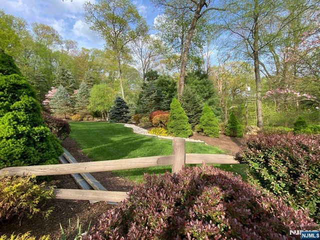 72 Stony Brook Road, Montville Township, NJ 07045