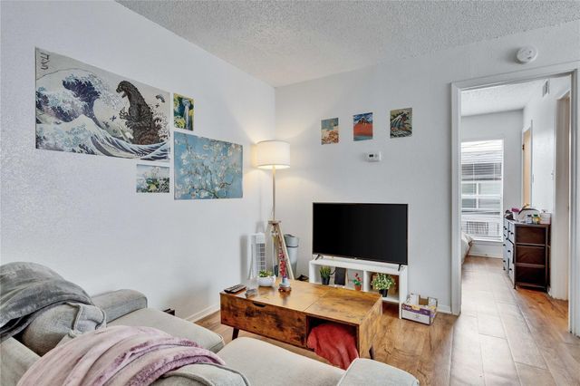 2803 Hemphill PARK B106, Austin, TX 78705