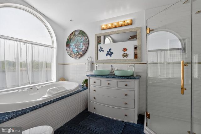 8224 NORTHVIEW RD, Baltimore, MD 21222