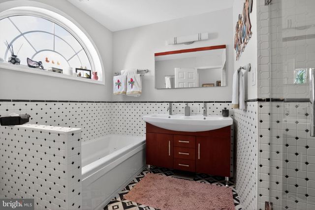 8224 NORTHVIEW RD, Baltimore, MD 21222