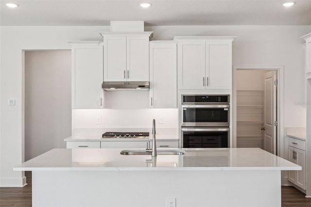 647 EMERALD GROVE DRIVE, Apopka, FL 32703