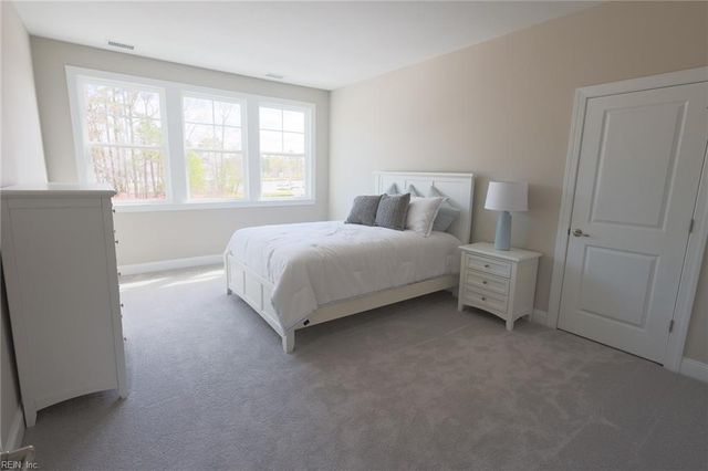 4730 Mahogany RN, Chesapeake, VA 23321