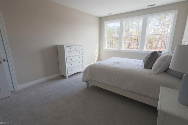 4730 Mahogany RN, Chesapeake, VA 23321