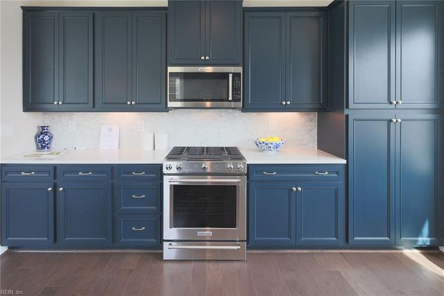 4730 Mahogany RN, Chesapeake, VA 23321