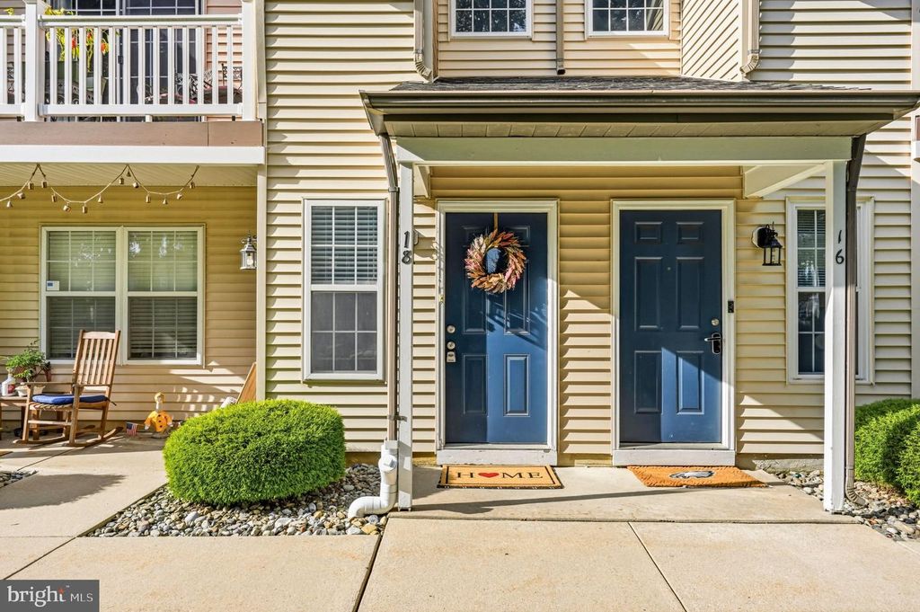18 CRESTMONT DR, MANTUA, NJ 08051 — photo 3