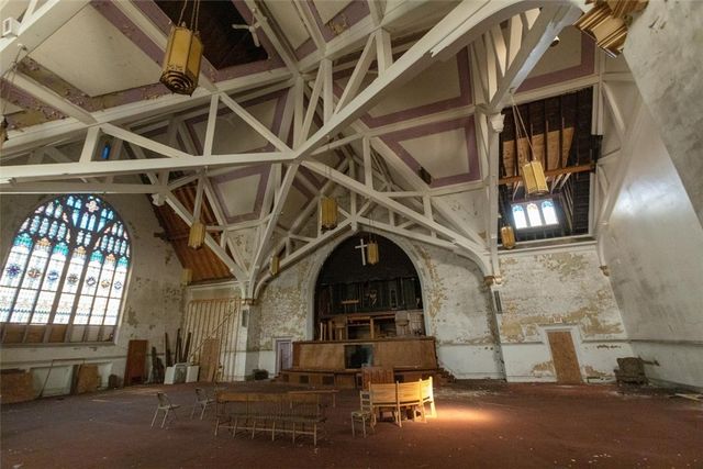 710 Mulberry St, Wilkinsburg, PA 15221