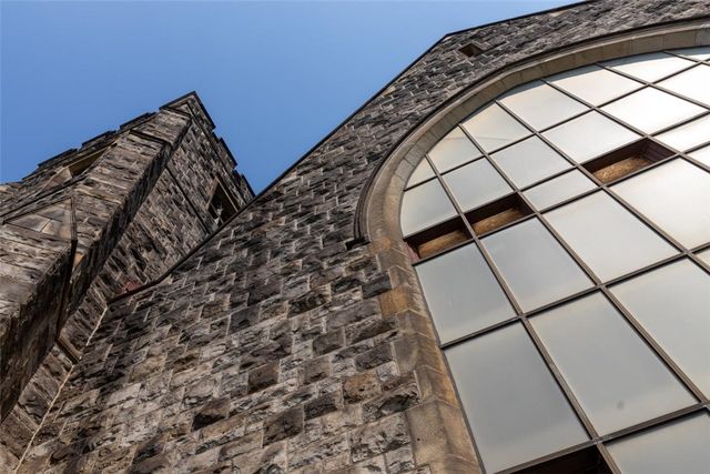 710 Mulberry St, Wilkinsburg, PA 15221