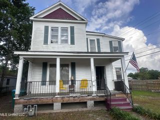 1003 41st Avenue, Gulfport, MS 39501