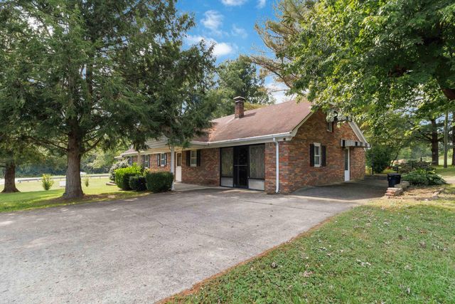 2060 U.S. 150, Stanford, KY 40484