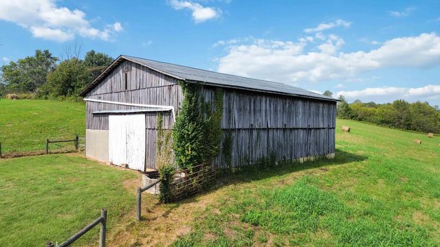 2060 U.S. 150, Stanford, KY 40484