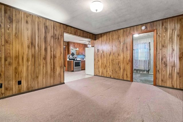 2060 U.S. 150, Stanford, KY 40484