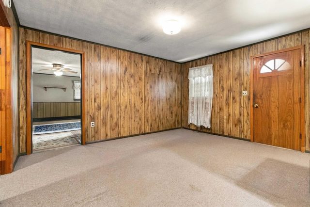 2060 U.S. 150, Stanford, KY 40484