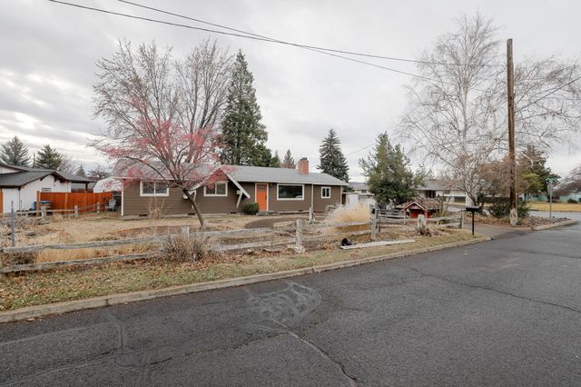 970 NE Ochoco Avenue, Prineville, OR 97754