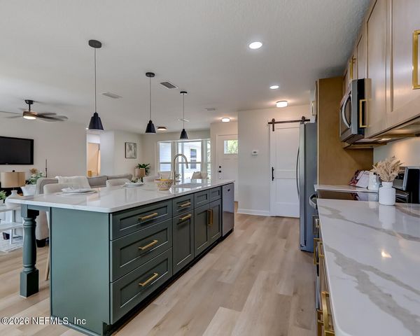 1277 LAKE ASBURY Drive, Green Cove Springs, FL 32043