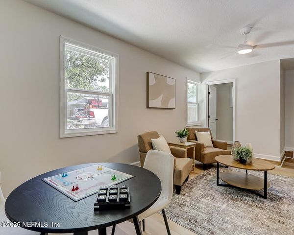 1277 LAKE ASBURY Drive, Green Cove Springs, FL 32043