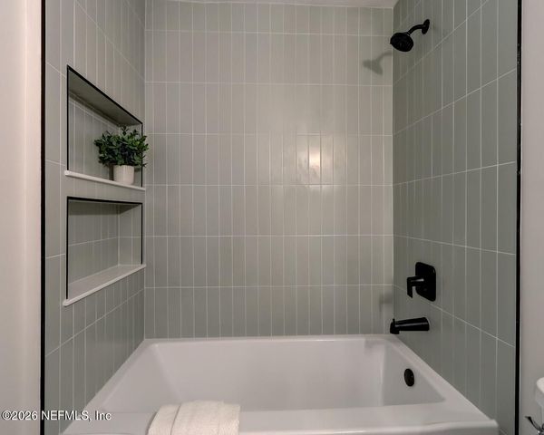 1277 LAKE ASBURY Drive, Green Cove Springs, FL 32043