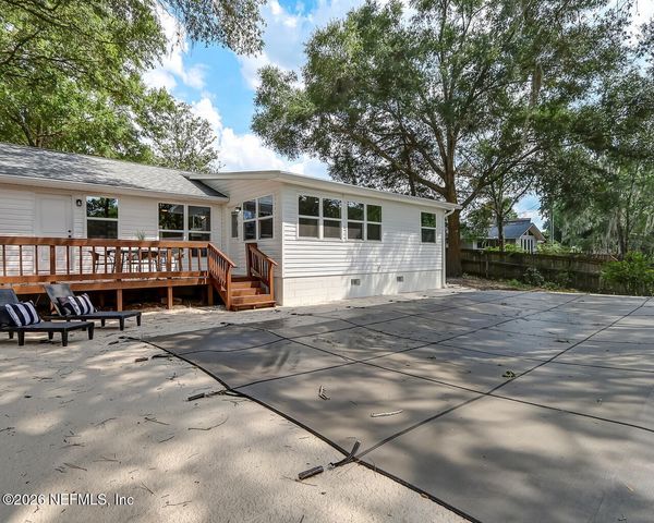 1277 LAKE ASBURY Drive, Green Cove Springs, FL 32043