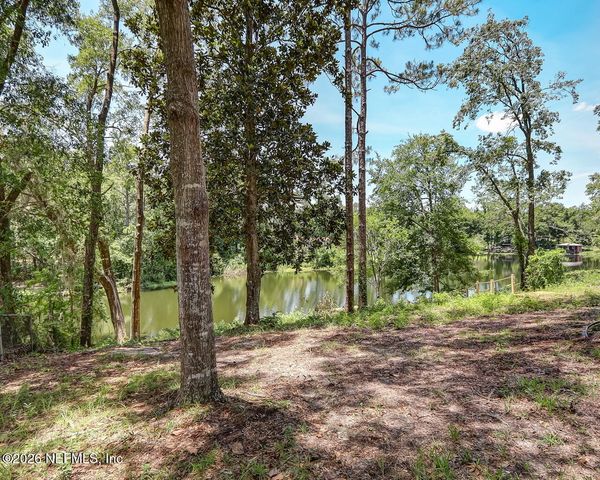 1277 LAKE ASBURY Drive, Green Cove Springs, FL 32043