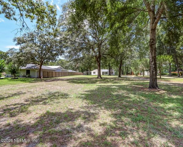 1277 LAKE ASBURY Drive, Green Cove Springs, FL 32043