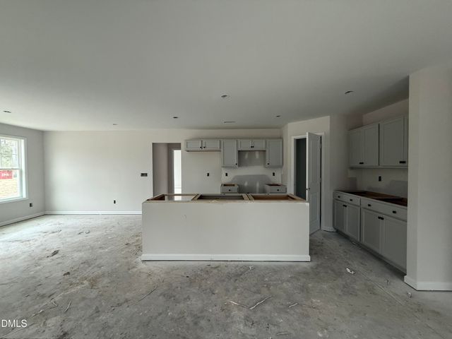 214 Dalton Drive, Lumber Bridge, NC 28357