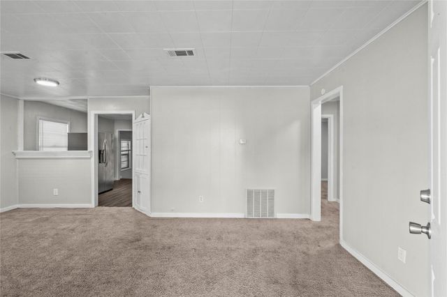 1916 N Logan Street, Texas City, TX 77590