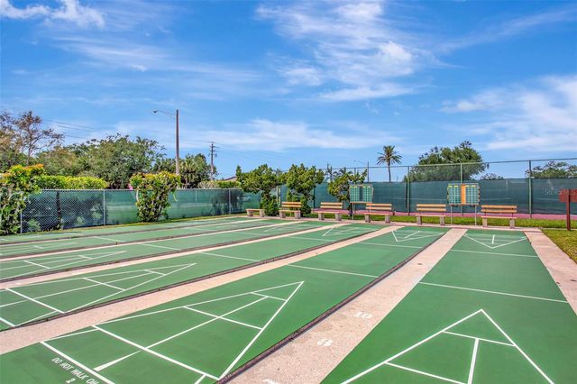 5817 11TH AVENUE W, Bradenton, FL 34209