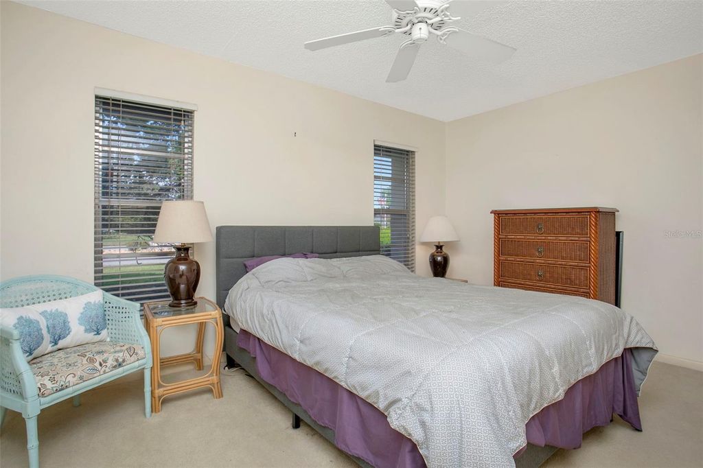Image 11 of property listing at 5817 11TH AVENUE W, Bradenton, FL 34209