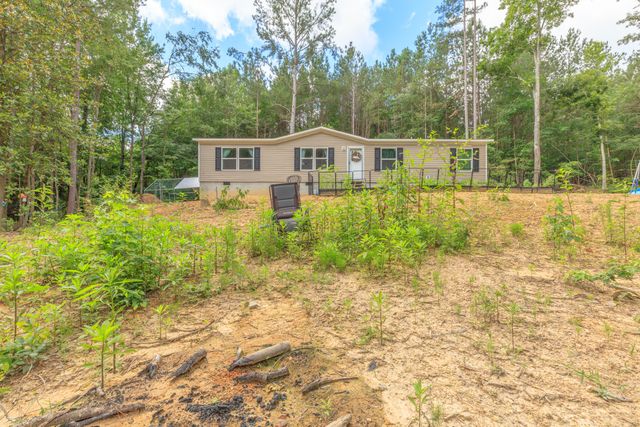 200 Wallaceville Cemetery Road, Chickamauga, GA 30707