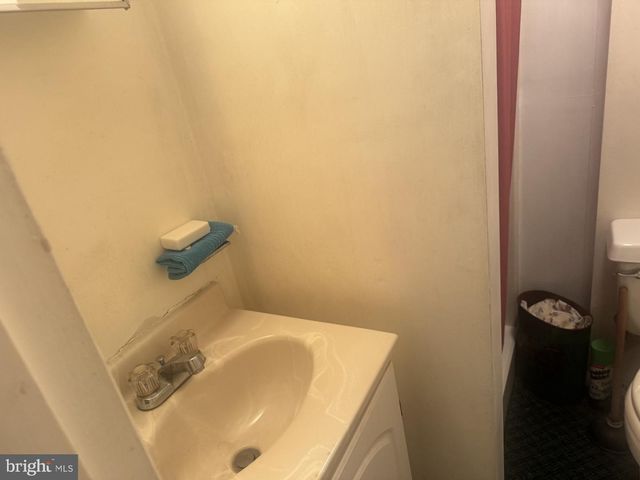 1233 W WALNUT ST, Ashland, PA 17921