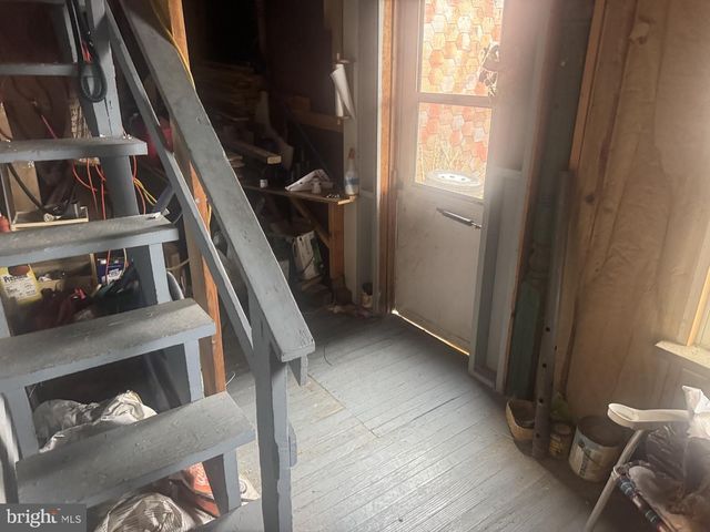 1233 W WALNUT ST, Ashland, PA 17921