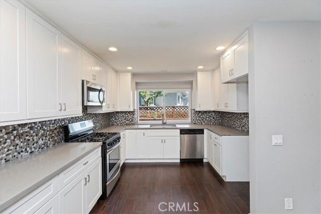 983 Elsa Court B, Corona, CA 92881