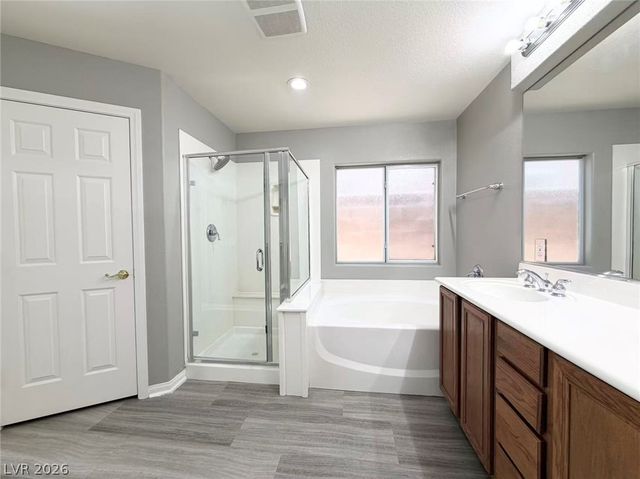 8881 Skyline Peak Court, Las Vegas, NV 89148