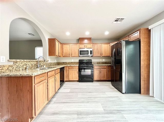 8881 Skyline Peak Court, Las Vegas, NV 89148