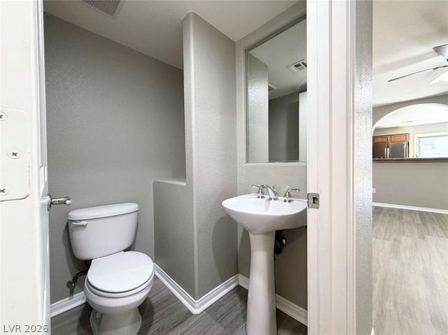 8881 Skyline Peak Court, Las Vegas, NV 89148