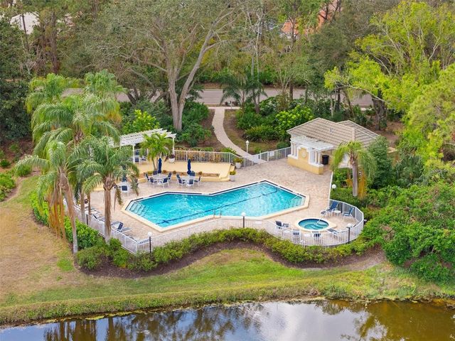 6411 BERKSHIRE PLACE, University Park, FL 34201