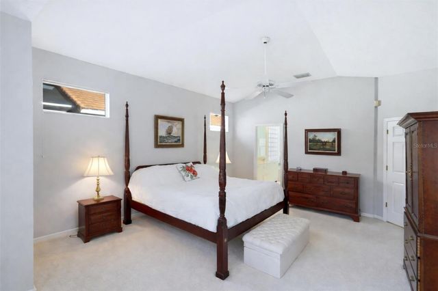 6411 BERKSHIRE PLACE, University Park, FL 34201