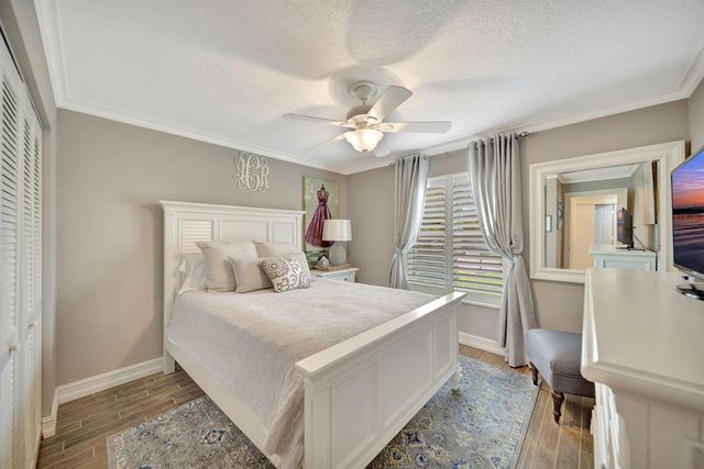 5705 NW 48th Court, Coral Springs, FL 33067