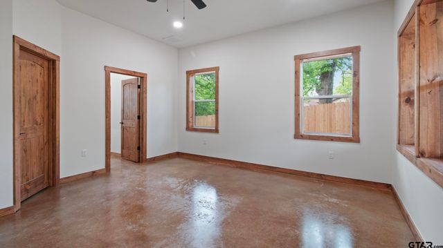 22522 Pine Street, Flint, TX 75762